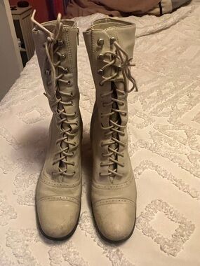Lace-Up Women's Mid-Calf Boots in Cream